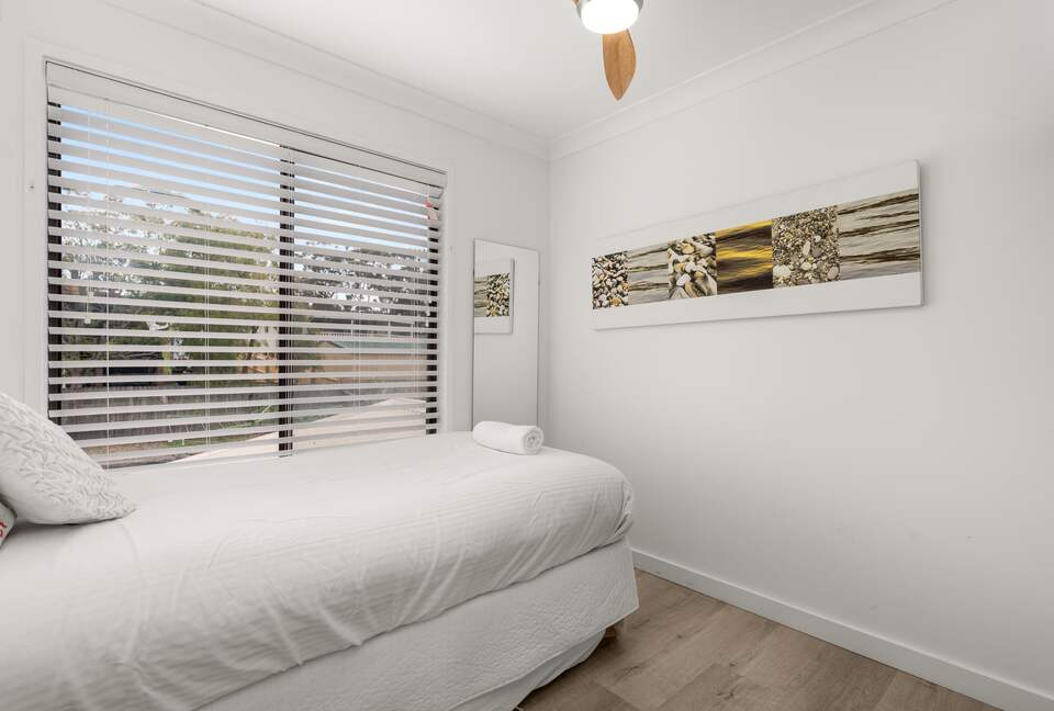 Beach House on the South Coast - Manyana, Australia