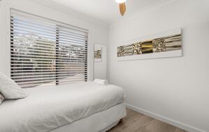 Beach House on the South Coast - Manyana, Australia