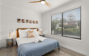 Beach House on the South Coast - Manyana, Australia