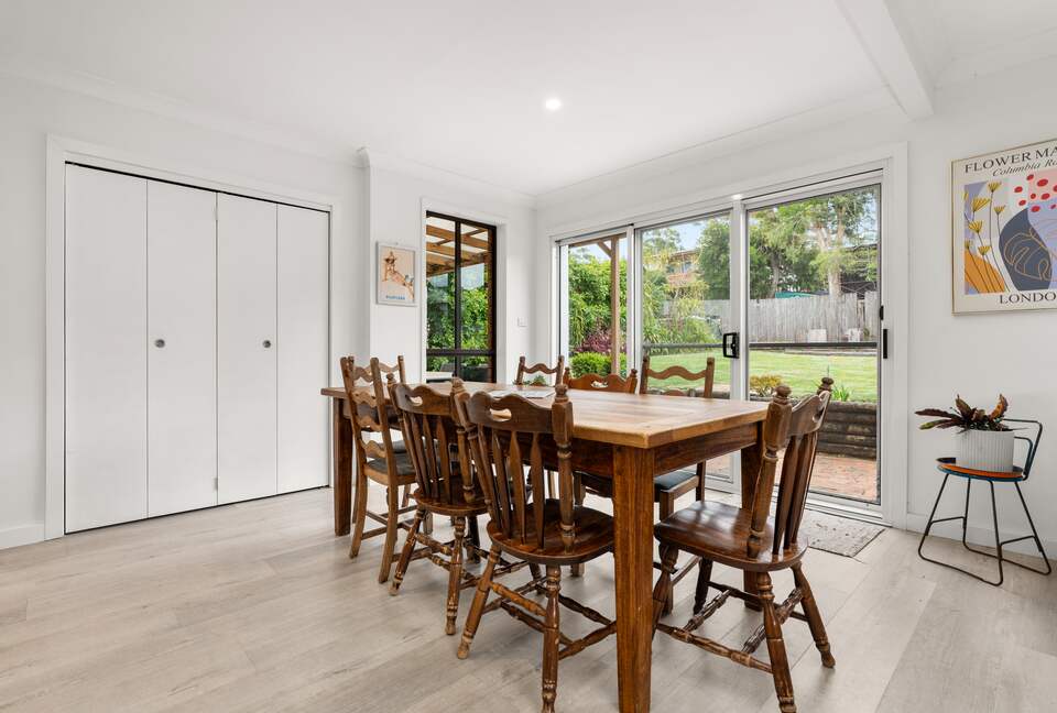 Beach House on the South Coast - Manyana, Australia