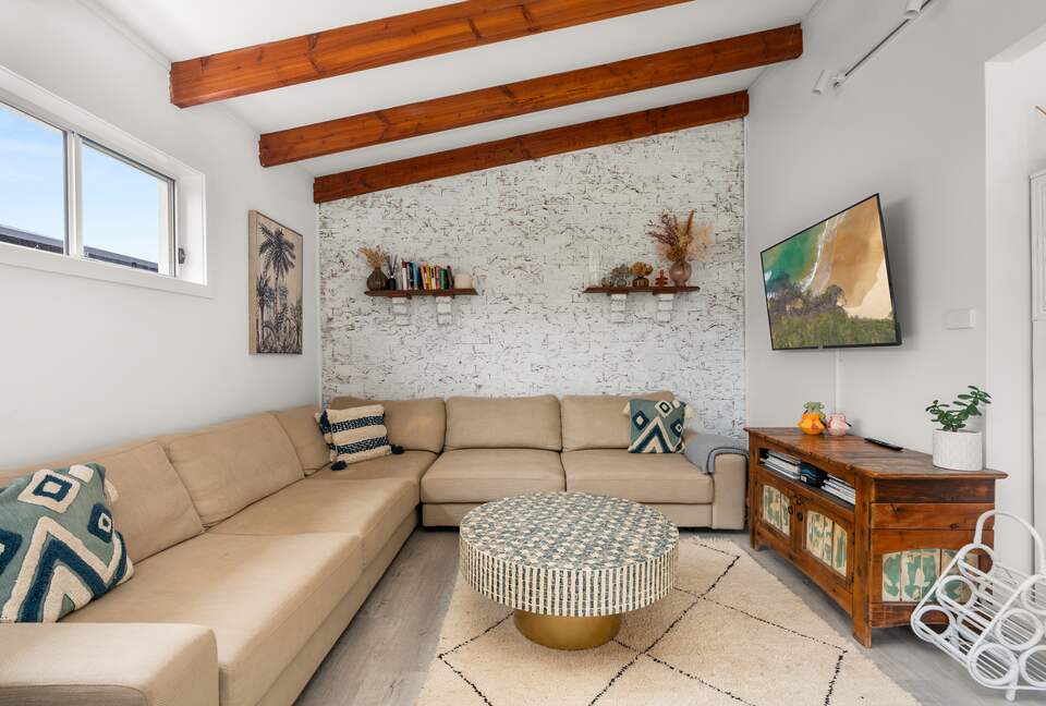 Beach House on the South Coast - Manyana, Australia