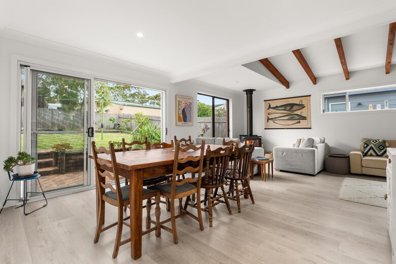 Beach House on the South Coast - Manyana, Australia