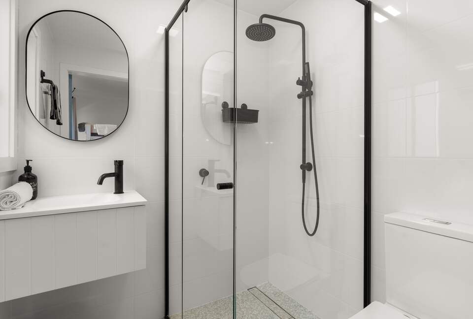 Beach House on the South Coast - Manyana, Australia