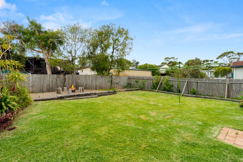 Beach House on the South Coast - Manyana, Australia