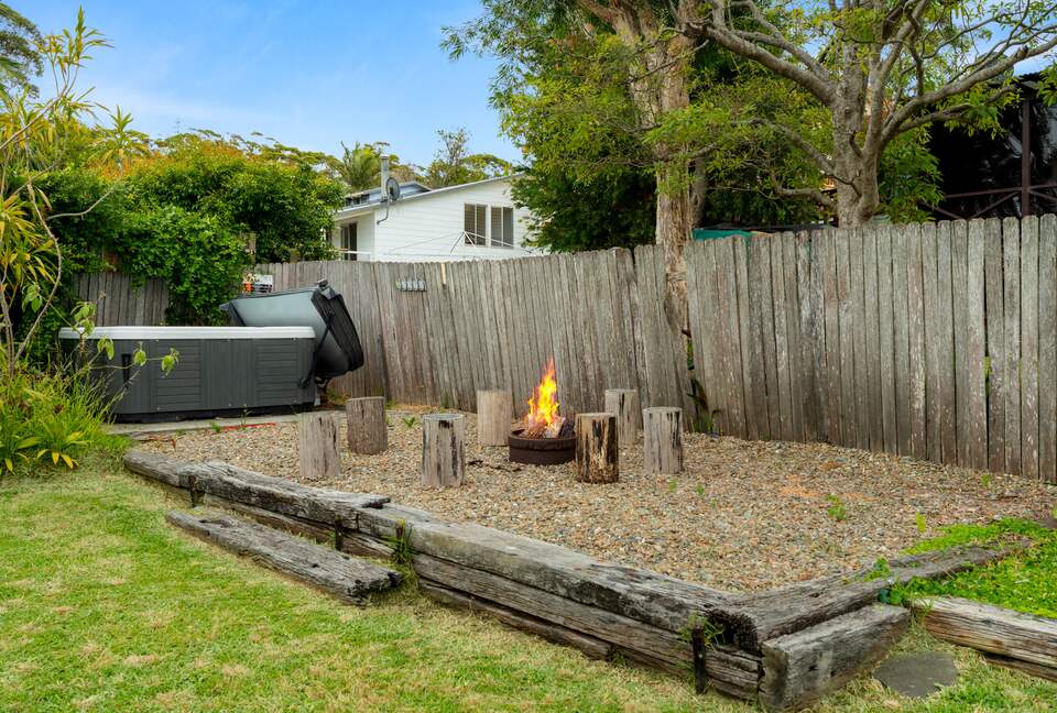 Beach House on the South Coast - Manyana, Australia