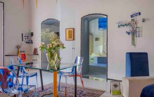 An Artistic Residence in a Historic Palazzo - Altamura, Italy