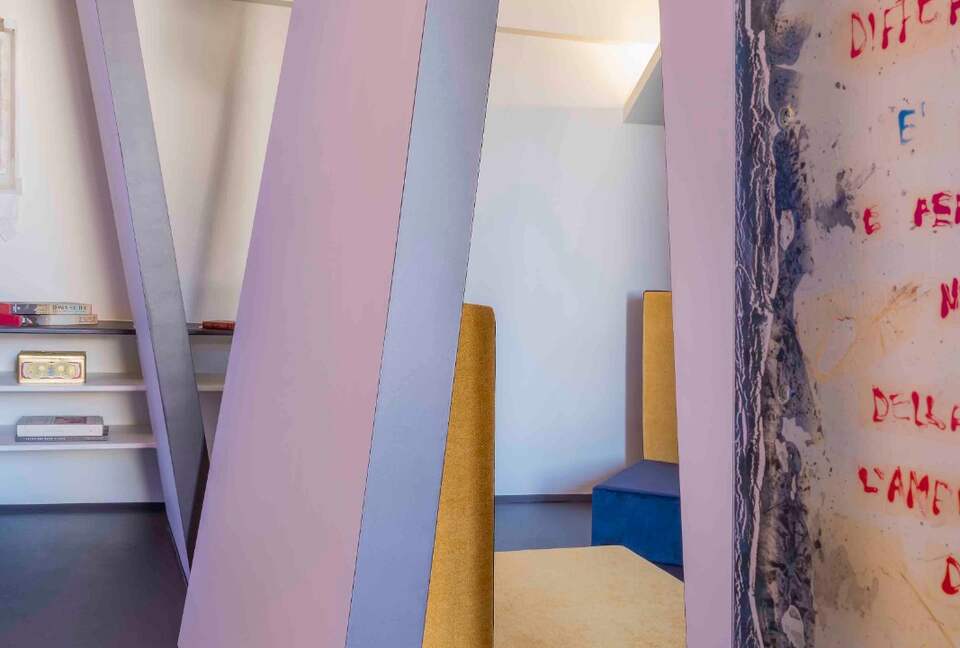 An Artistic Residence in a Historic Palazzo - Altamura, Italy