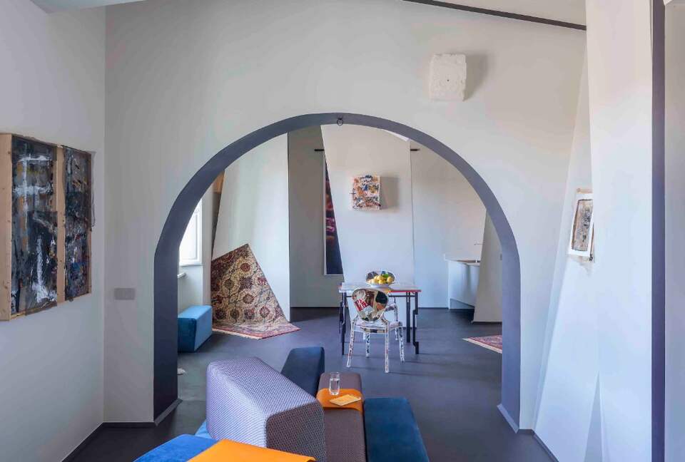 An Artistic Residence in a Historic Palazzo - Altamura, Italy