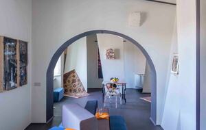 An Artistic Residence in a Historic Palazzo - Altamura, Italy