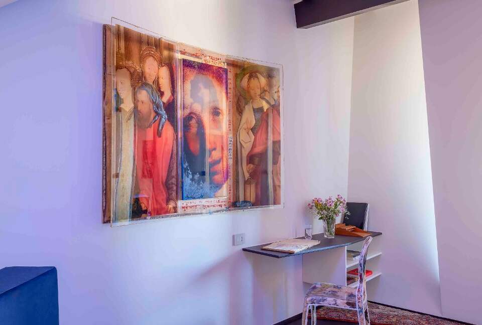 An Artistic Residence in a Historic Palazzo - Altamura, Italy