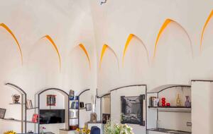 An Artistic Residence in a Historic Palazzo - Altamura, Italy