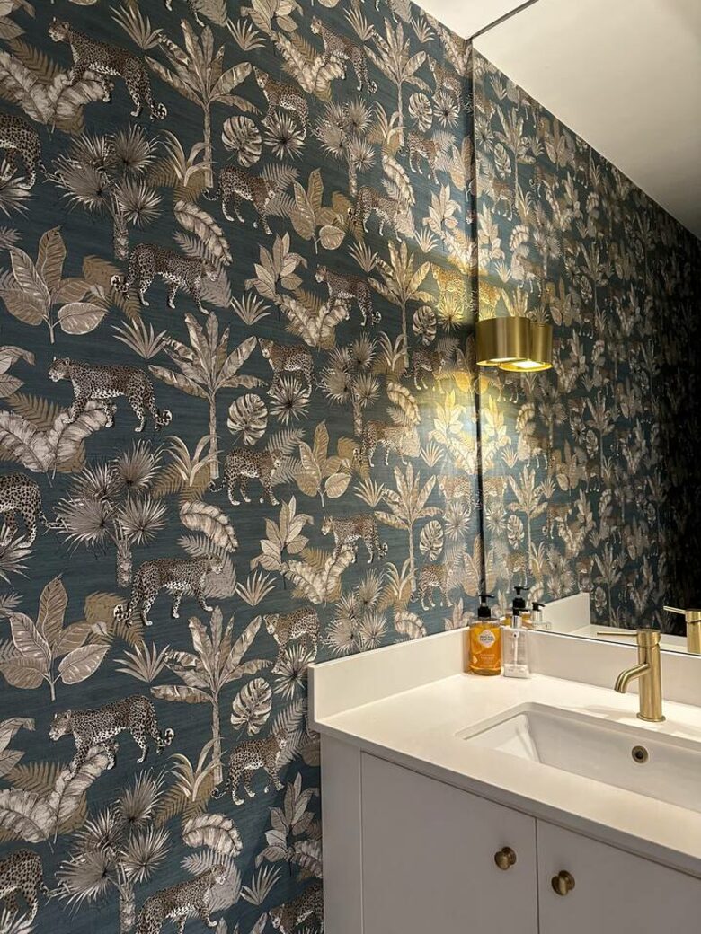 An Exceptional Chelsea Residence with Rooftop Terrace - London, United Kingdom