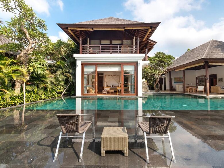 An Architect-Designed Tropical Sanctuary in Seminyak - Seminyak, Indonesia