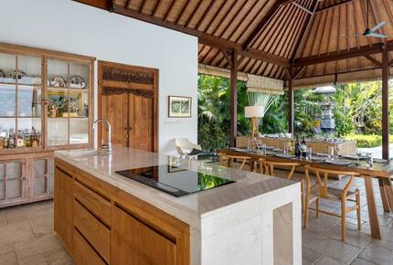 An Architect-Designed Tropical Sanctuary in Seminyak - Seminyak, Indonesia