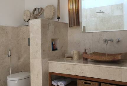 An Architect-Designed Tropical Sanctuary in Seminyak - Seminyak, Indonesia