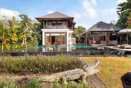 An Architect-Designed Tropical Sanctuary in Seminyak - Seminyak, Indonesia