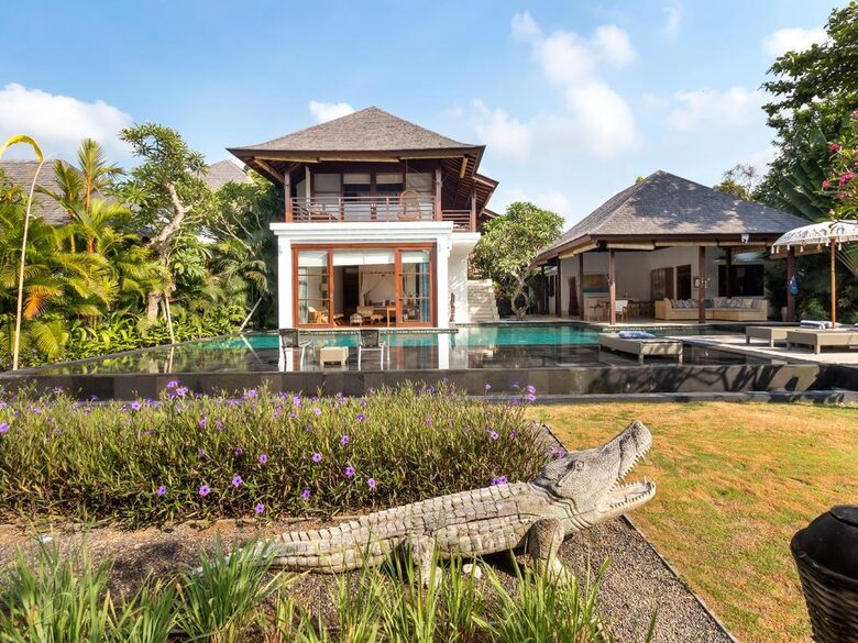 An Architect-Designed Tropical Sanctuary in Seminyak - Seminyak, Indonesia