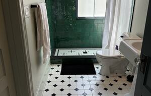 Elegant Charleston Retreat in the Historic District - Charleston, South Carolina