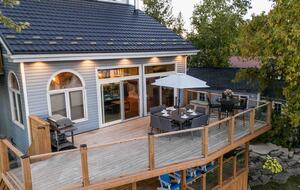 Kawartha Luxury Waterfront Home with Live-In Boathouse! - Fenelon Falls, Canada