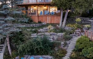 Kawartha Luxury Waterfront Home with Live-In Boathouse! - Fenelon Falls, Canada