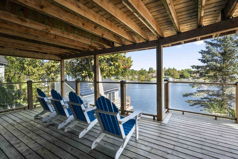 Kawartha Luxury Waterfront Home with Live-In Boathouse! - Fenelon Falls, Canada