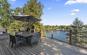 Kawartha Luxury Waterfront Home with Live-In Boathouse! - Fenelon Falls, Canada