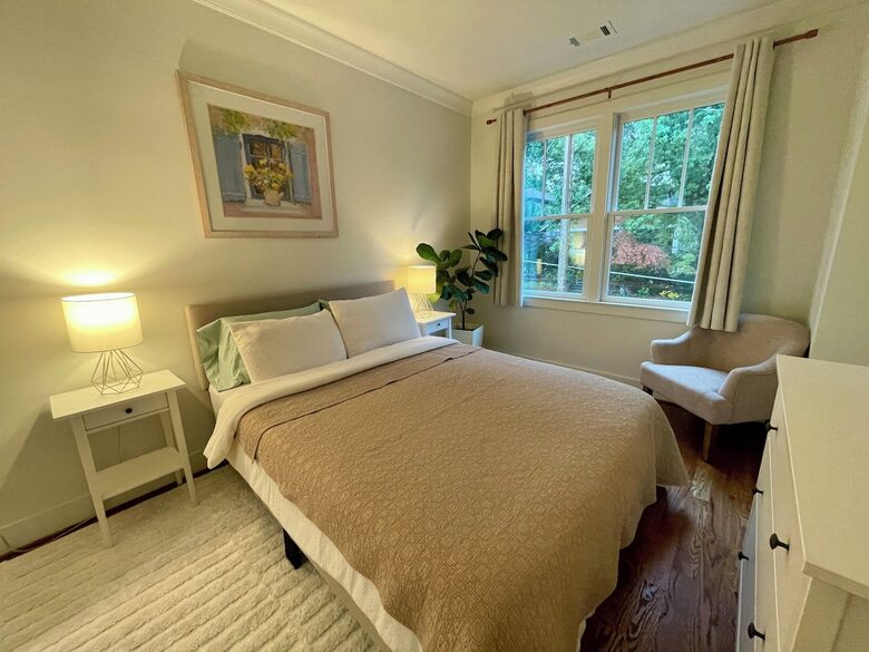 Modern Grant Park Townhouse with BeltLine Access & Private Balconies - Atlanta, Georgia