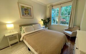 Modern Grant Park Townhouse with BeltLine Access & Private Balconies - Atlanta, Georgia