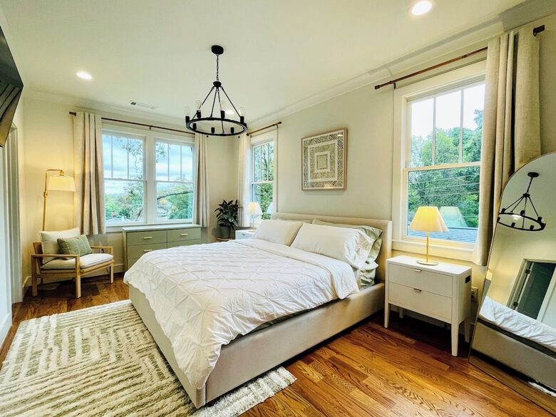 Modern Grant Park Townhouse with BeltLine Access & Private Balconies - Atlanta, Georgia