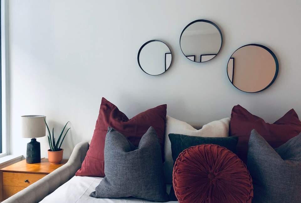 Downtown Toronto Studio with Balcony - Toronto, Canada