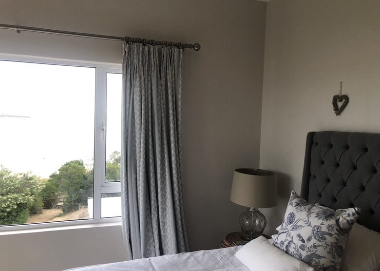 Sophisticated St. Francis Bay Living with Direct Waterfront Access - St Francis Bay, South Africa