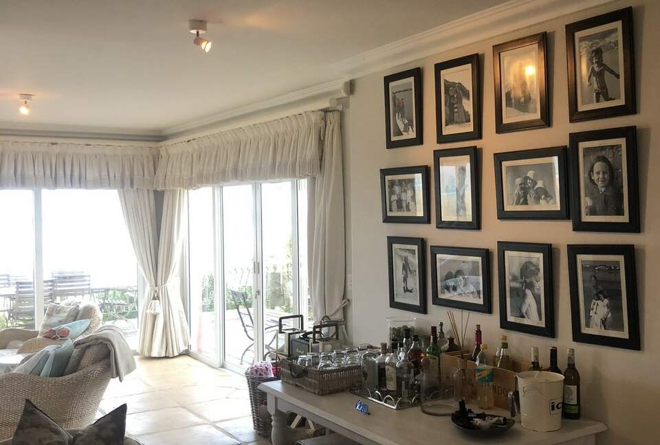 Sophisticated St. Francis Bay Living with Direct Waterfront Access - St Francis Bay, South Africa