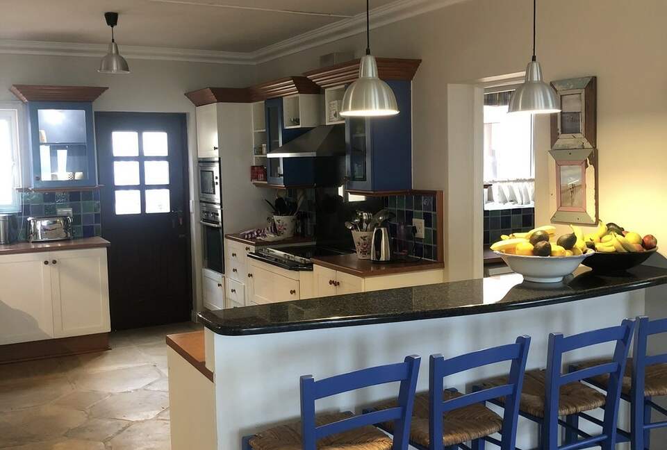 Sophisticated St. Francis Bay Living with Direct Waterfront Access - St Francis Bay, South Africa