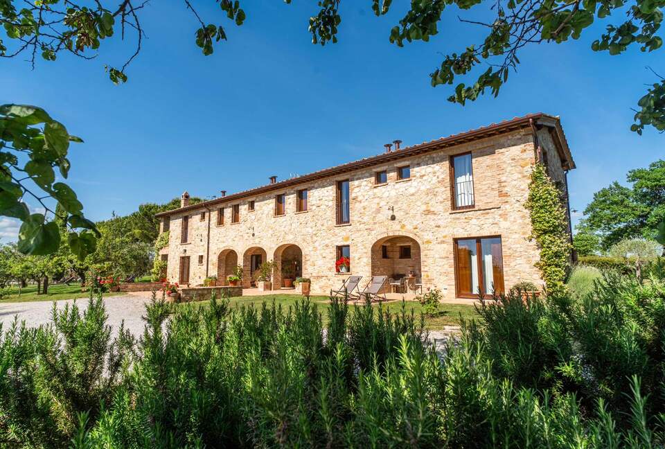 A Room At "Agriturismo Sole" - Trequanda, Italy