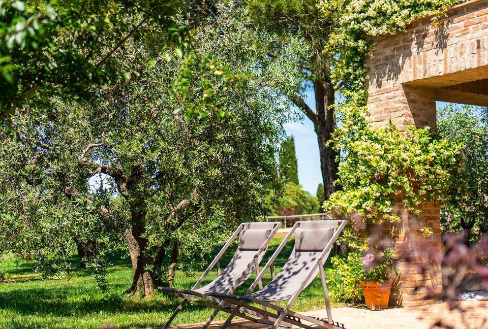 A Room At "Agriturismo Sole" - Trequanda, Italy