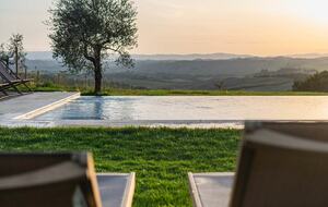 A Room At "Agriturismo Sole" - Trequanda, Italy