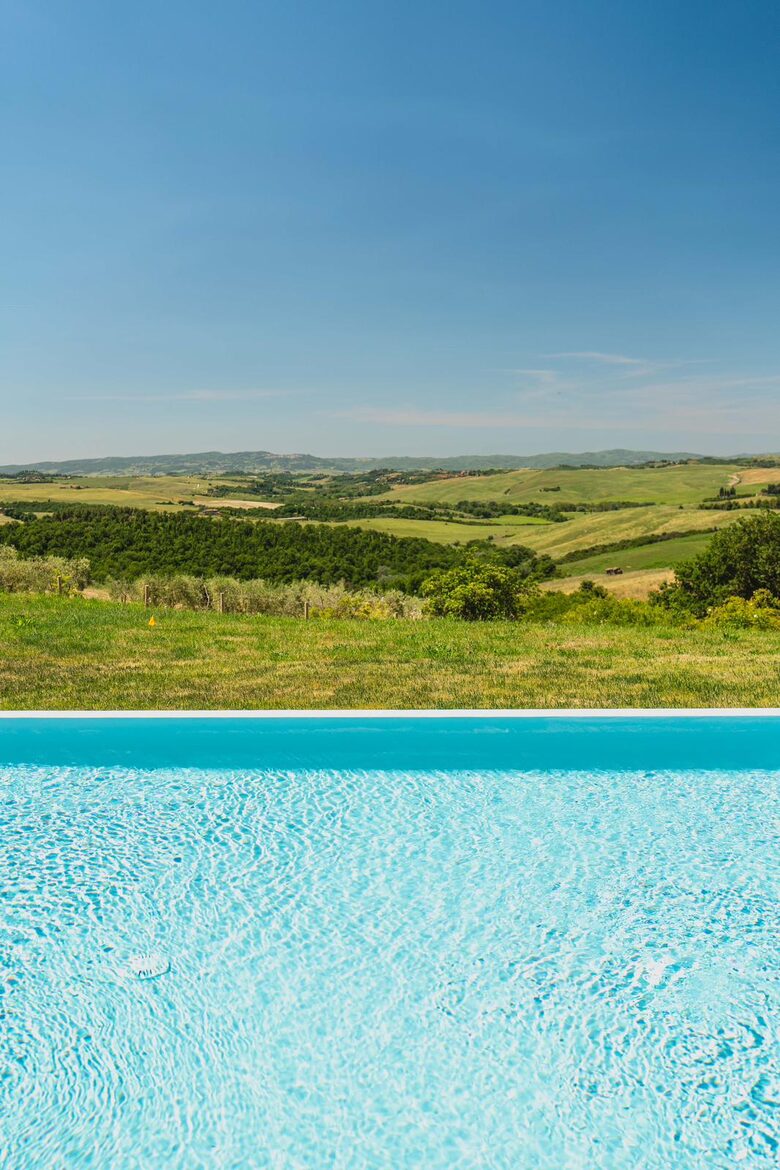 A Room At "Agriturismo Sole" - Trequanda, Italy