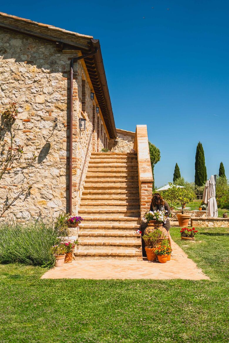 A Refined Agriturismo Apartment - Trequanda, Italy