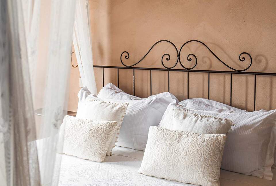 A Room At "Agriturismo Sole" - Trequanda, Italy