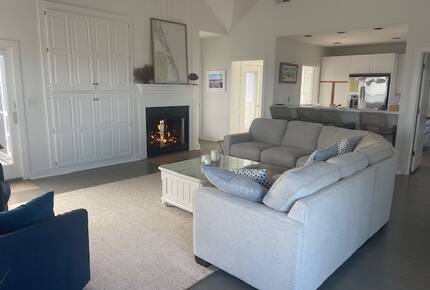 Oceanfront Home in Private Enclave in Duck - Duck, North Carolina