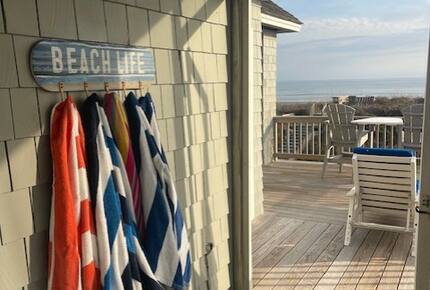 Oceanfront Home in Private Enclave in Duck - Duck, North Carolina