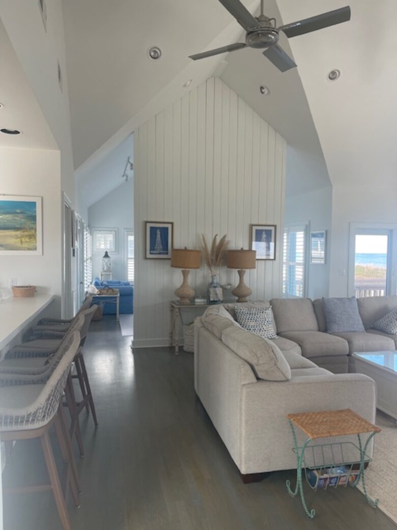 Oceanfront Home in Private Enclave in Duck - Duck, North Carolina