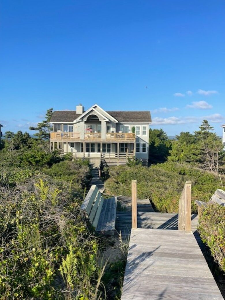 Oceanfront Home in Private Enclave in Duck - Duck, North Carolina