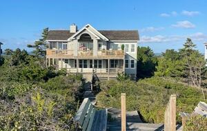 Oceanfront Home in Private Enclave in Duck - Duck, North Carolina