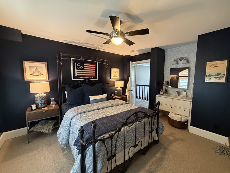 Guest Bedroom with Ensuite & Shower