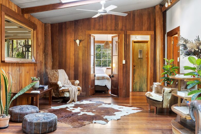 Girramala • Breezy Cottage near Noosa Beach - Doonan, Australia