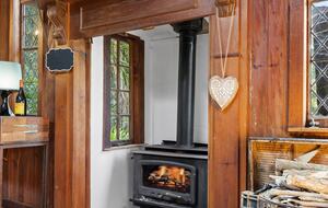 Girramala • Breezy Cottage near Noosa Beach - Doonan, Australia