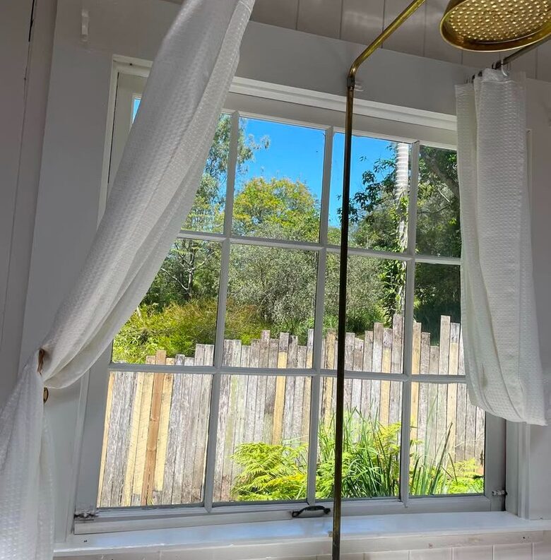 Girramala • Breezy Cottage near Noosa Beach - Doonan, Australia