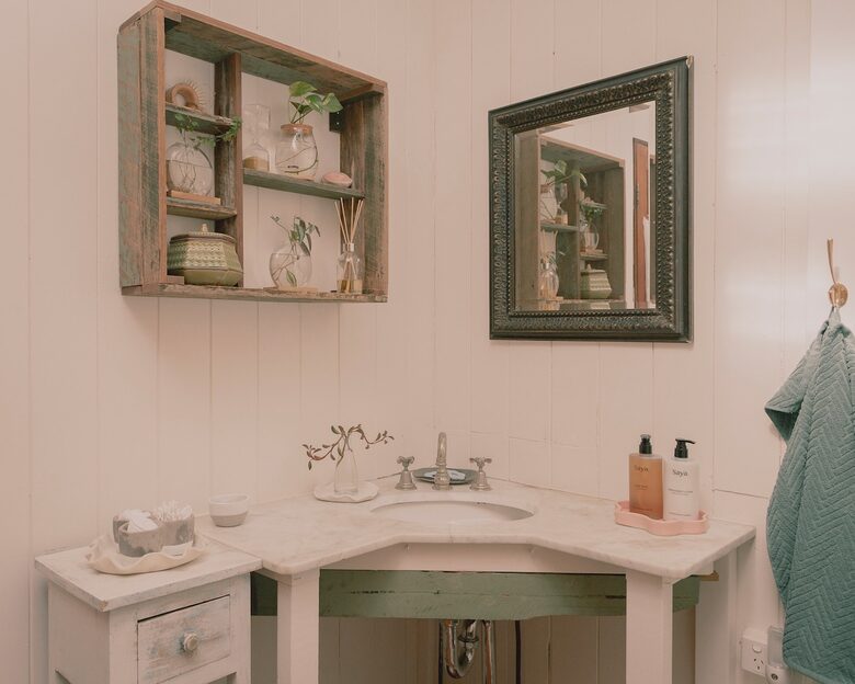 Girramala • Breezy Cottage near Noosa Beach - Doonan, Australia