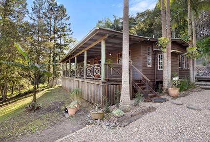 Girramala • Breezy Cottage near Noosa Beach - Doonan, Australia